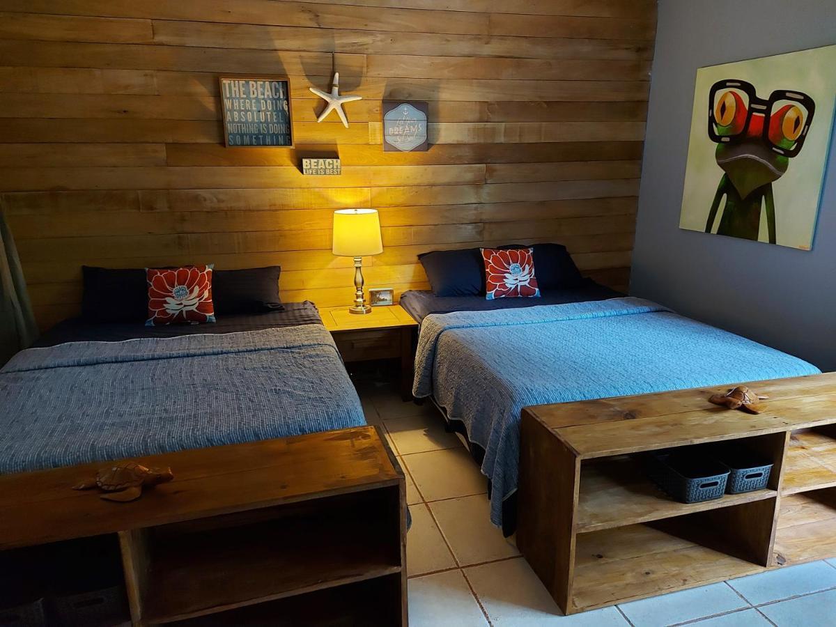 بوكاس تاون Casa Oceana Bed & Breakfast المظهر الخارجي الصورة